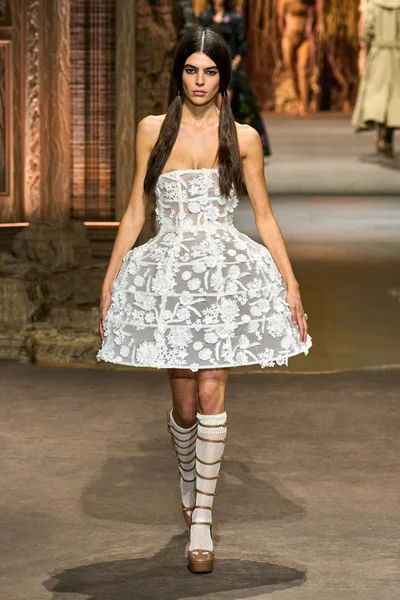 Look 62